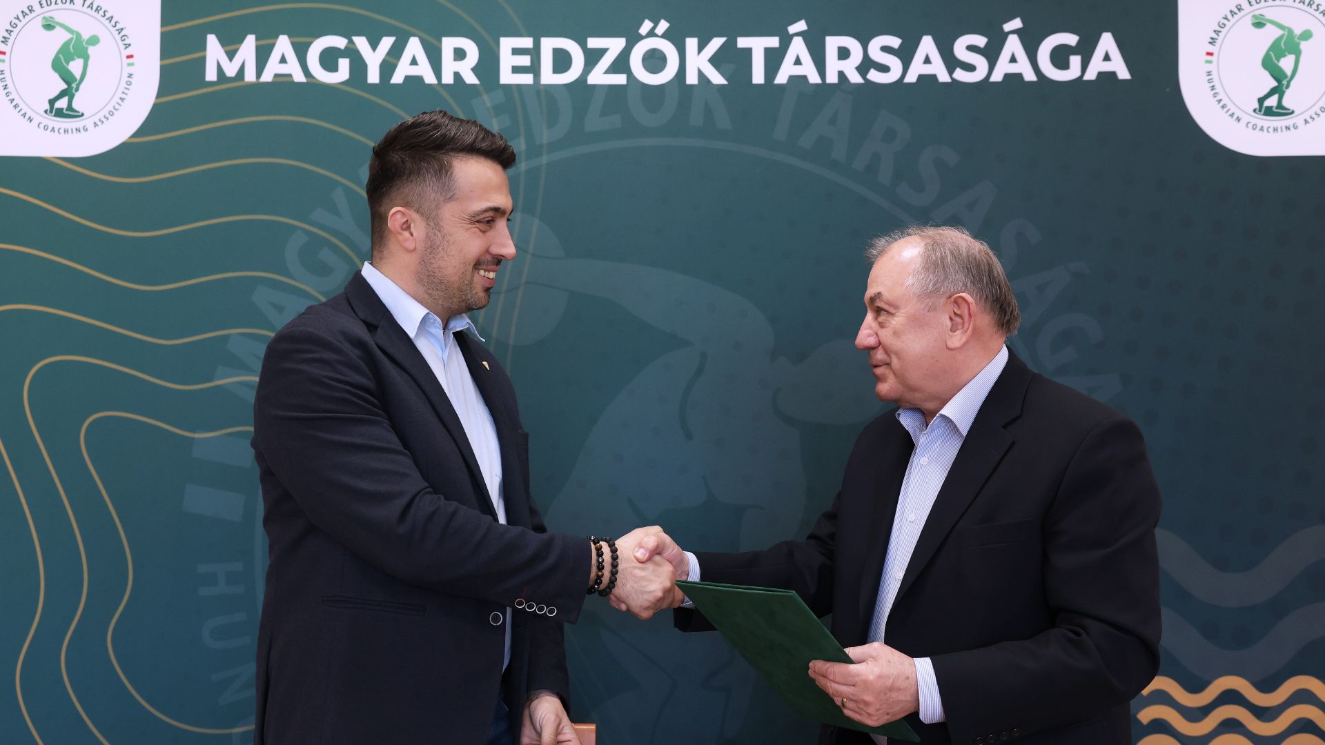 Egy&uuml;ttműk&ouml;dik a Magyar Edzők T&aacute;rsas&aacute;ga &eacute;s a Magyar Tollaslabda Sz&ouml;vets&eacute;g a sport&aacute;g edzőinek tov&aacute;bbk&eacute;pz&eacute;s&eacute;ben