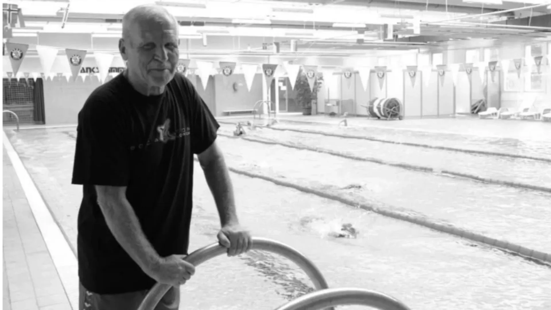 Gy&aacute;szjelent&eacute;s &eacute;s megh&iacute;v&oacute; Dr. Petrov Anatolij mesteredző b&uacute;cs&uacute;ztat&aacute;s&aacute;ra