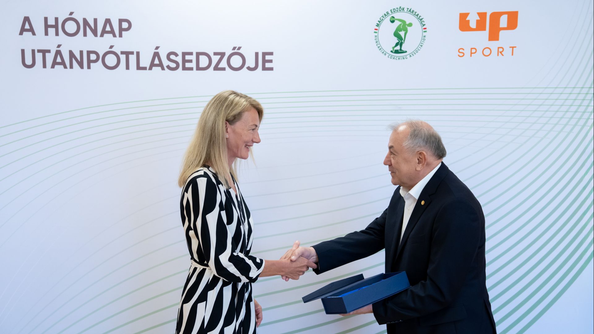 Márián Blanka kézilabdatréner A hónap utánpótlásedzője júniusi díjazottja