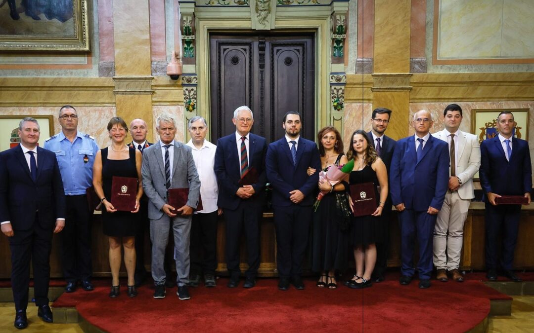 Csank Jánost, a Mesteredzői Kollégium tagját „Pro Agria” Életműdíjjal jutalmazták Egerben